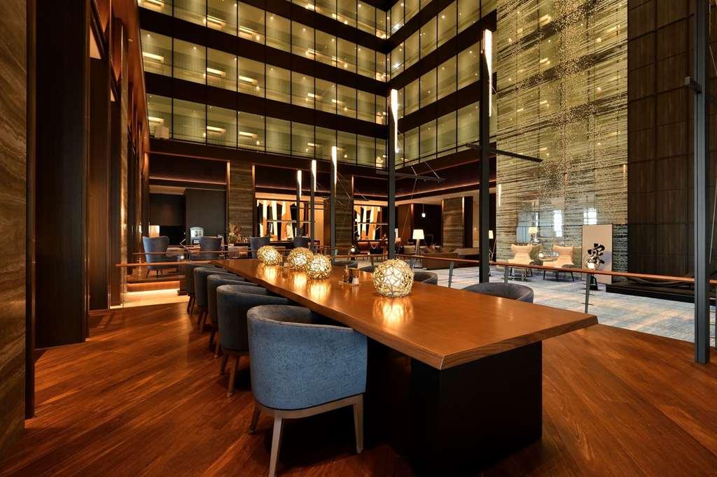 Nagoya Prince Hotel Sky Tower Ristorante foto The lobby of the hotel